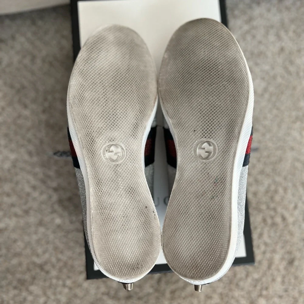 Gucci Silver Glitter Low-Top Sneakers with Navy & Red Web Stripe